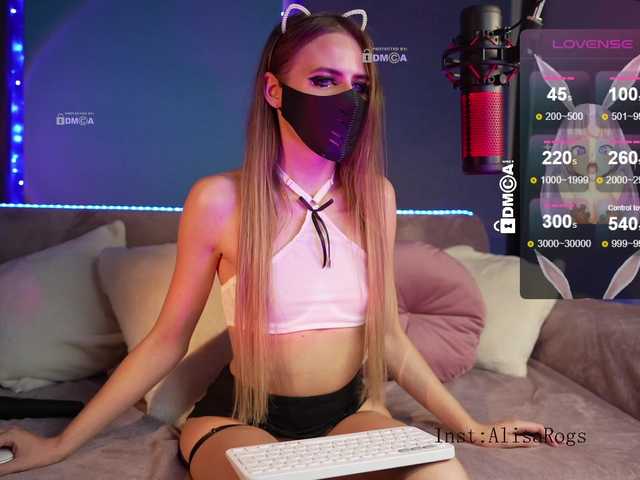 Live sex webcam photo for AlisaRogs #276799380