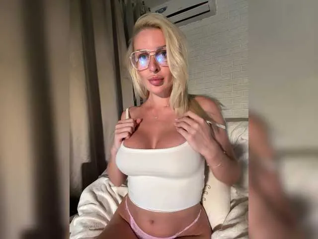 Live sex webcam photo for AlisaSecret #291862016