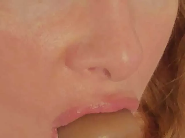 Live sex webcam photo for AlisaSweety #291212040