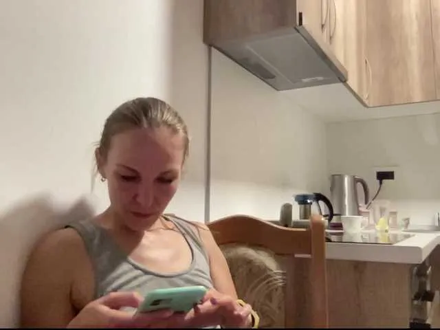 Live sex webcam photo for Alisasqrl #276126768