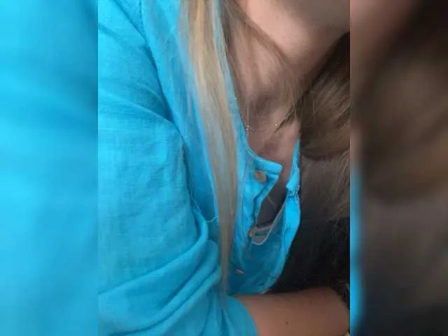 Live sex webcam photo for Alisasqrl #276452674