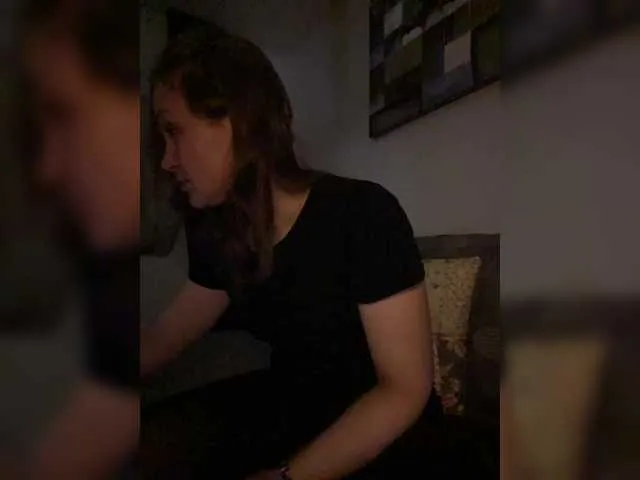 Live sex webcam photo for Alisasqrl #290735182