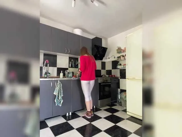 Live sex webcam photo for Alisasqrl #290971094