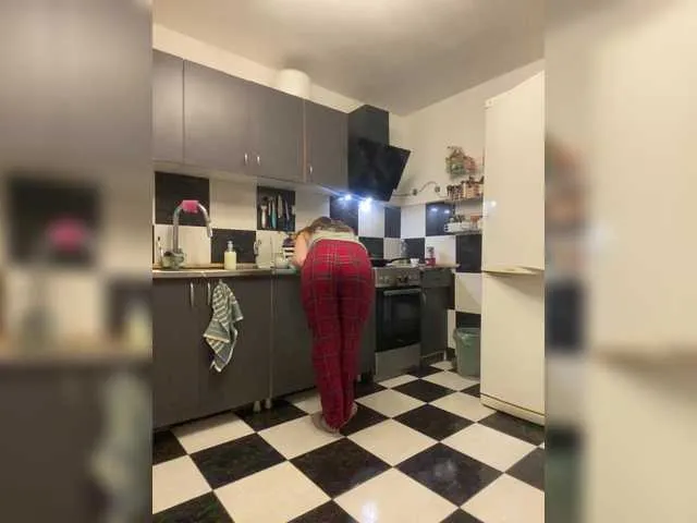 Live sex webcam photo for Alisasqrl #291006902