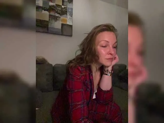 Live sex webcam photo for Alisasqrl #291060695