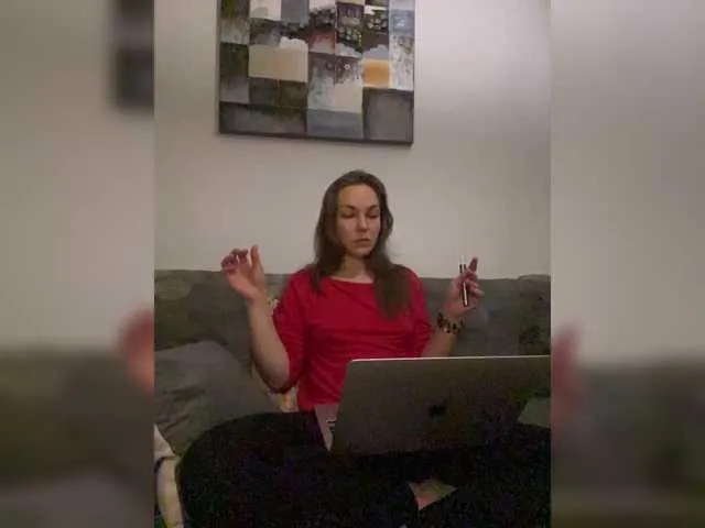 Live sex webcam photo for Alisasqrl #291123212