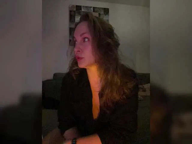 Live sex webcam photo for Alisasqrl #291316410