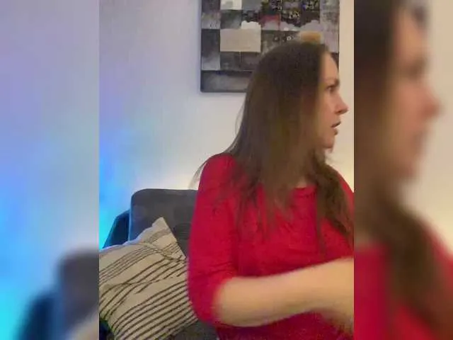 Live sex webcam photo for Alisasqrl #292424869