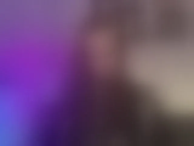 Live sex webcam photo for Alisasqrl #292988803