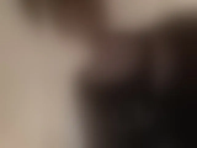 Live sex webcam photo for Alisasqrl #293883436