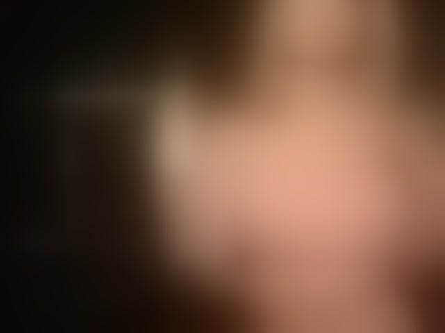 Live sex webcam photo for Aliselle #293911650