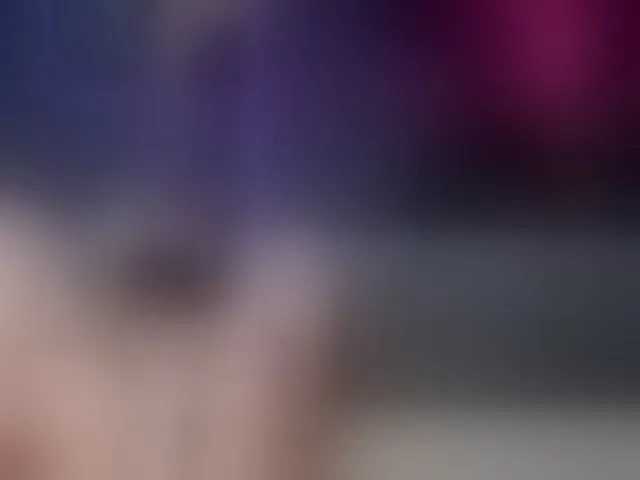 Live sex webcam photo for Aliselle #294169528