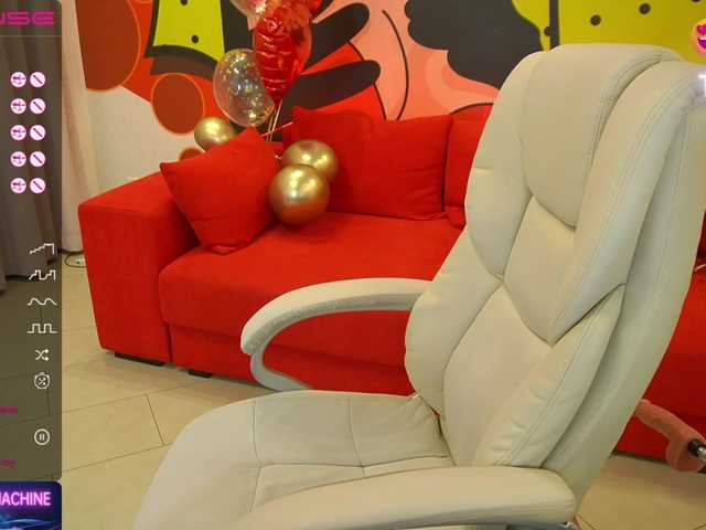 Live sex webcam photo for AlishaMalinka #277350005