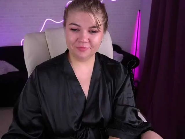 Live sex webcam photo for AlishaMalinka #292090552