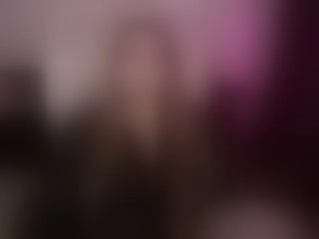 Live sex webcam photo for AlishaMalinka #292456678