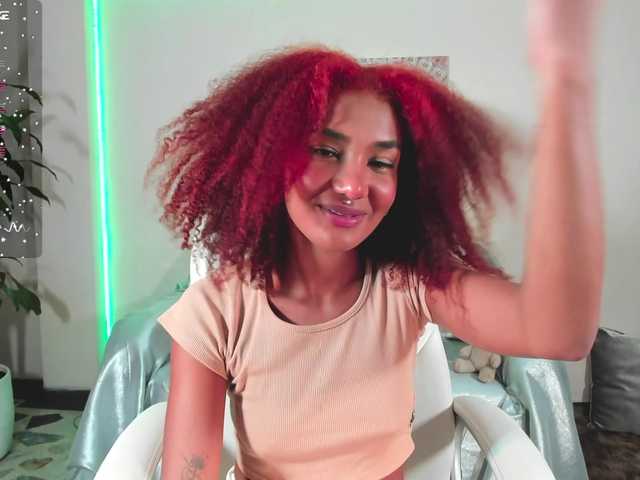 Live sex webcam photo for AlishaSummer #277767131