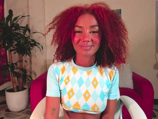 Live sex webcam photo for AlishaSummer #277903789