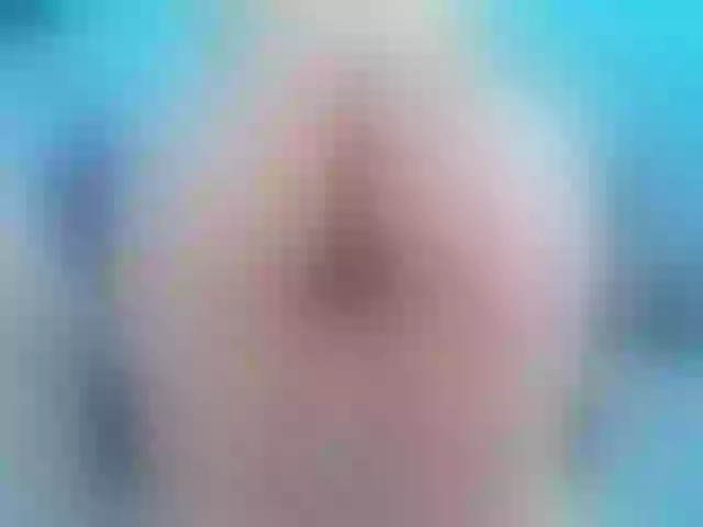 Live sex webcam photo for Alison-fire #271905366