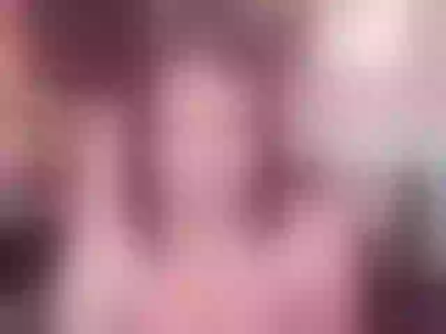 Live sex webcam photo for Alison-fire #273401516