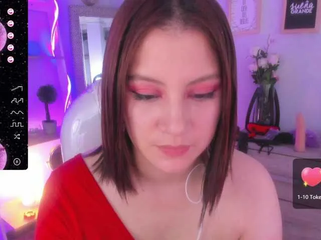 Live sex webcam photo for Alison-fire #273415780
