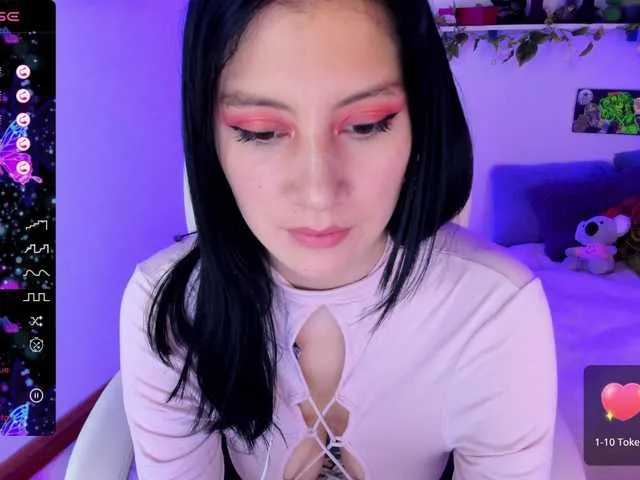 Live sex webcam photo for Alison-fire #276375583