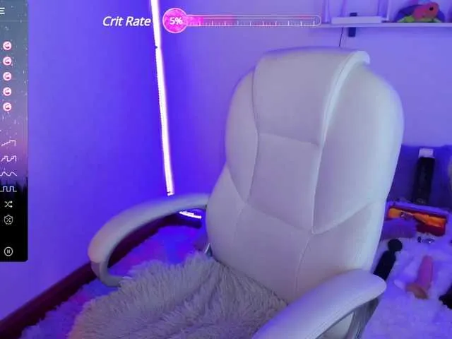 Live sex webcam photo for Alison-fire #278022933