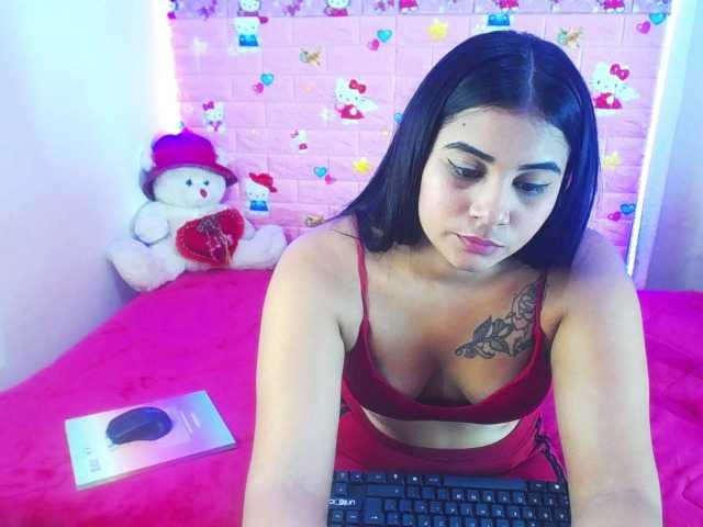 Live sex webcam photo for AlisonGomezz #275457320