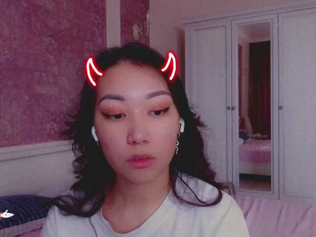 Live sex webcam photo for Alisonyugai #272224503