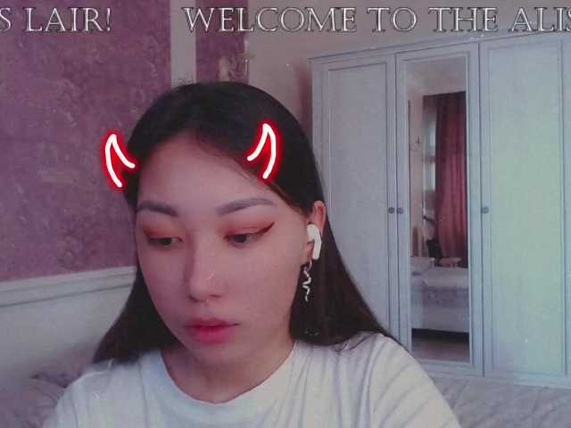 Live sex webcam photo for Alisonyugai #272291683