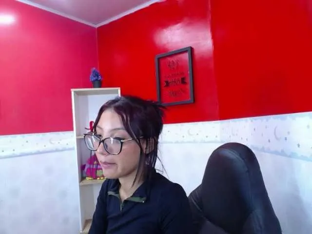 Live sex webcam photo for Aliss-Breuker #275728322