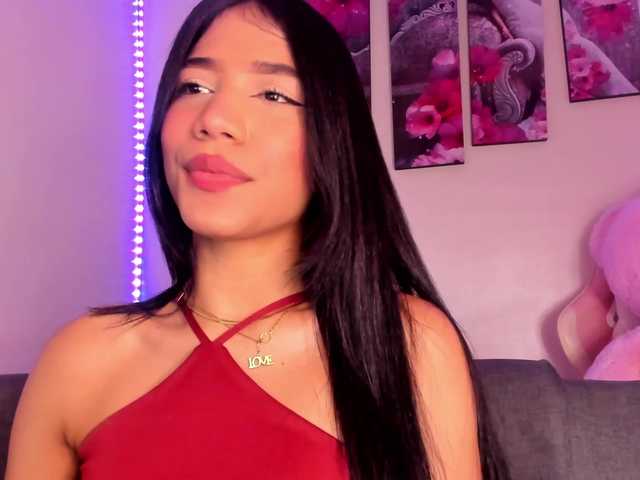 Live sex webcam photo for Alissarhys #290986499