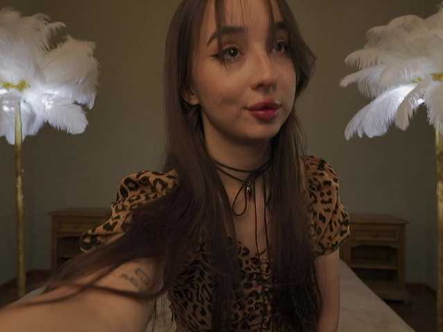 Live sex webcam photo for AlissonHaks #290599211