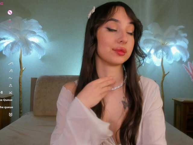 Live sex webcam photo for AlissonHaks #290722672