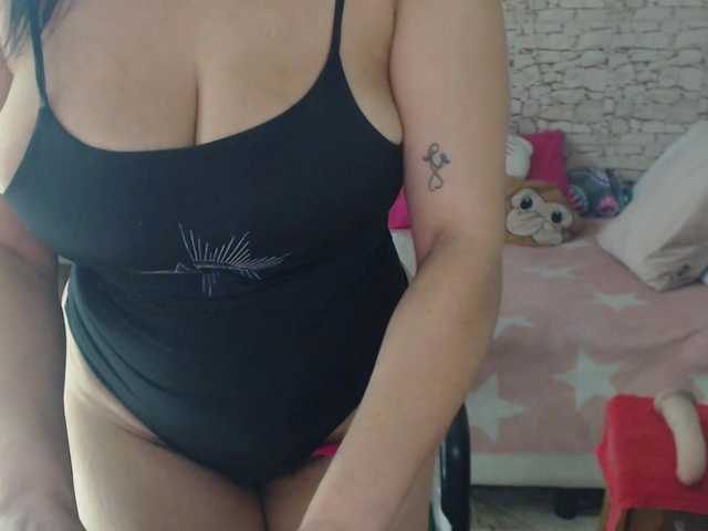 Live sex webcam photo for AlissonTyler #291027200