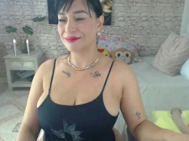 Live sex webcam photo for AlissonTyler #291117768