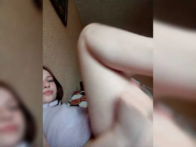 Live sex webcam photo for AlixElaine #275734276