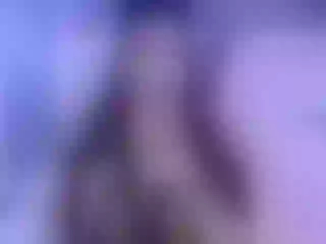 Live sex webcam photo for AliyaMoon #291421399