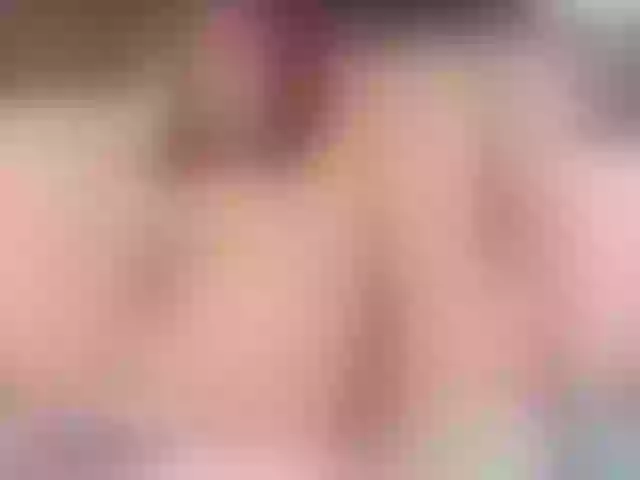 Live sex webcam photo for AlliciaKim #290283648