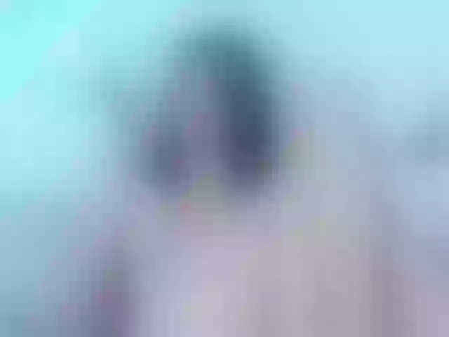 Live sex webcam photo for AlliciaKim #290332146