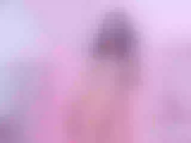 Live sex webcam photo for AlliciaKim #290371709