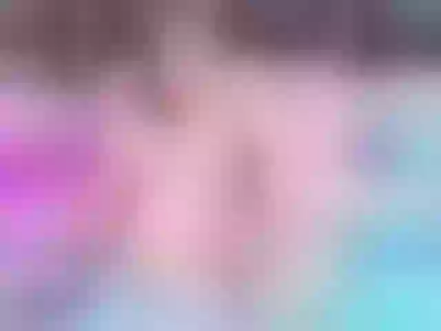 Live sex webcam photo for AlliciaKim #290551350