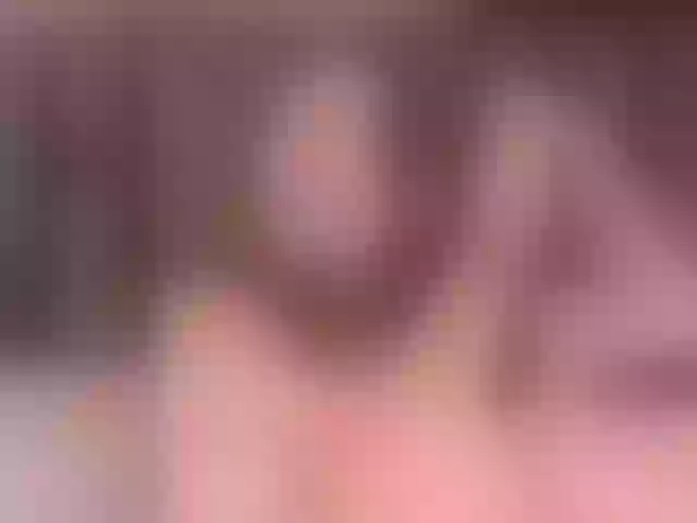 Live sex webcam photo for AlliciaKim #290563945