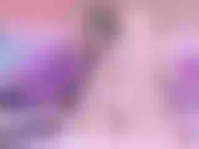 Live sex webcam photo for AlliciaKim #291349846