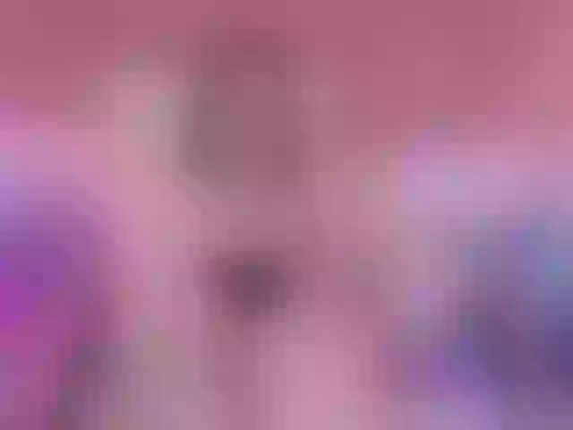 Live sex webcam photo for AlliciaKim #291367935