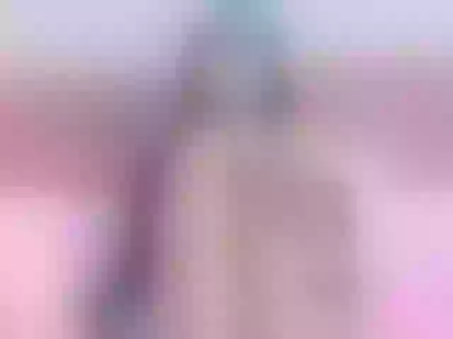 Live sex webcam photo for AlliciaKim #291916373
