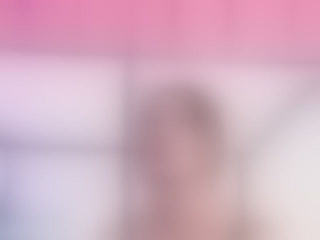 Live sex webcam photo for AlliciaKim #294303114