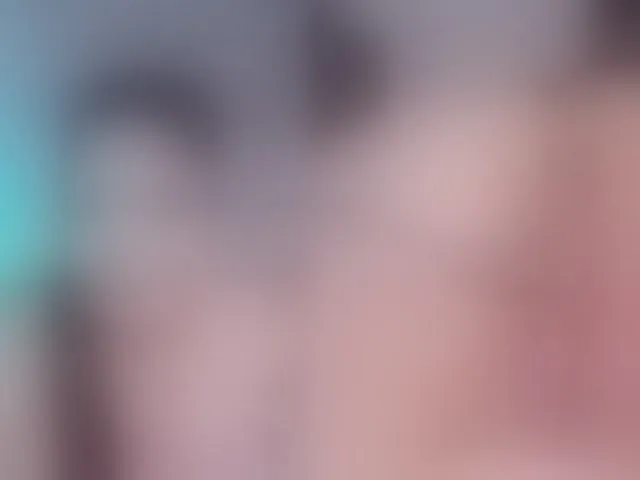 Live sex webcam photo for AllieCutie #293874586
