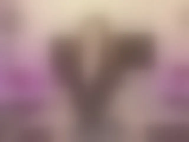 Live sex webcam photo for Allison-Parker1 #293778746