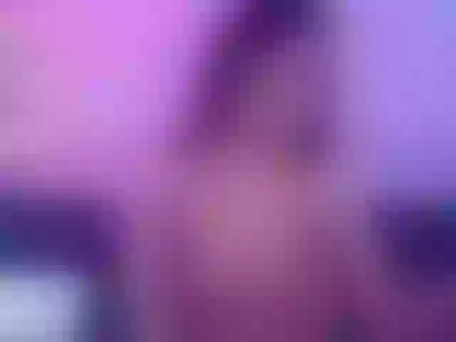 Live sex webcam photo for AllisonSweets #290683685
