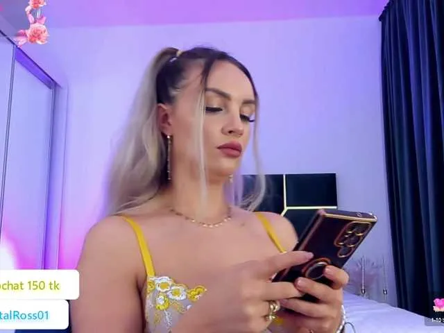 Live sex webcam photo for AllisonSweets #292054995